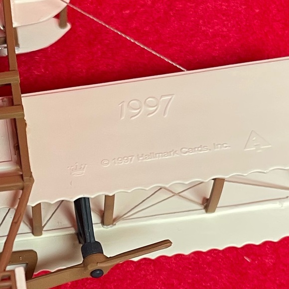 Kitty Hawk Hallmark Ornament - Picture 8 of 11